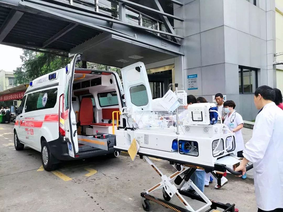 浏阳市长短途救护车转院